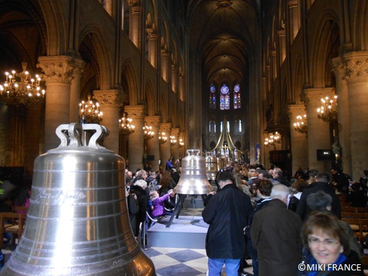 パリ ノートルダム寺院850周年記念　デコレーション パリ ノートルダム寺院850周年記念 デコレーション